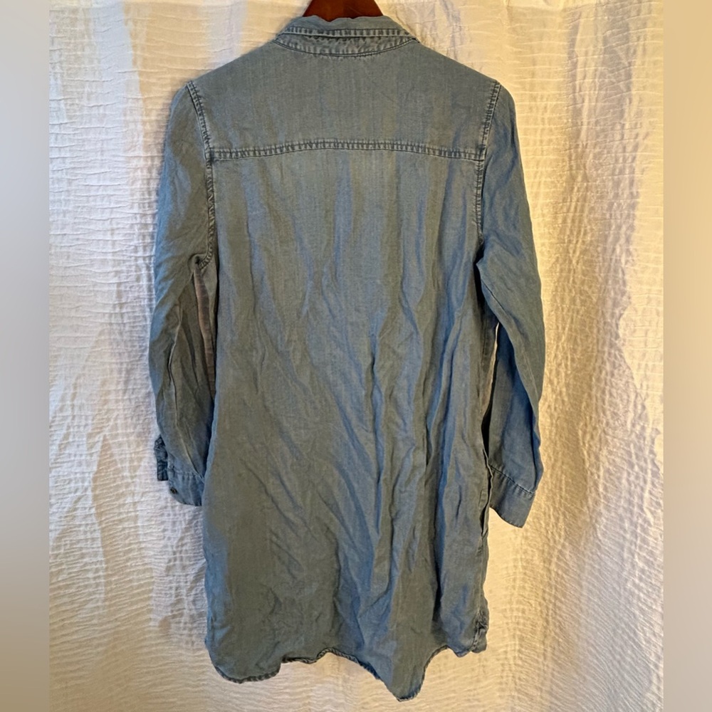 beachlunchlounge Denim Blue Button Down Shirtdress - Picture 4 of 4